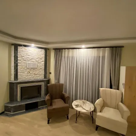 Capella Hideaway Шиле